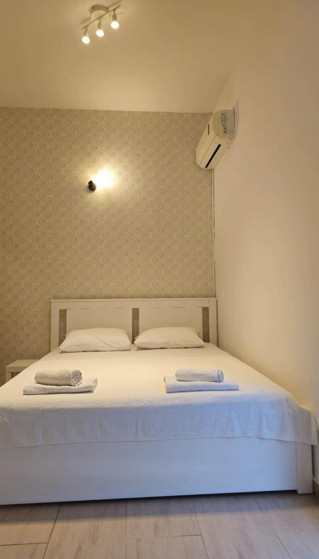 Modern Seaside Escape - Stunning Sea View - Private & Stylish Apartment Kotor Exterior foto