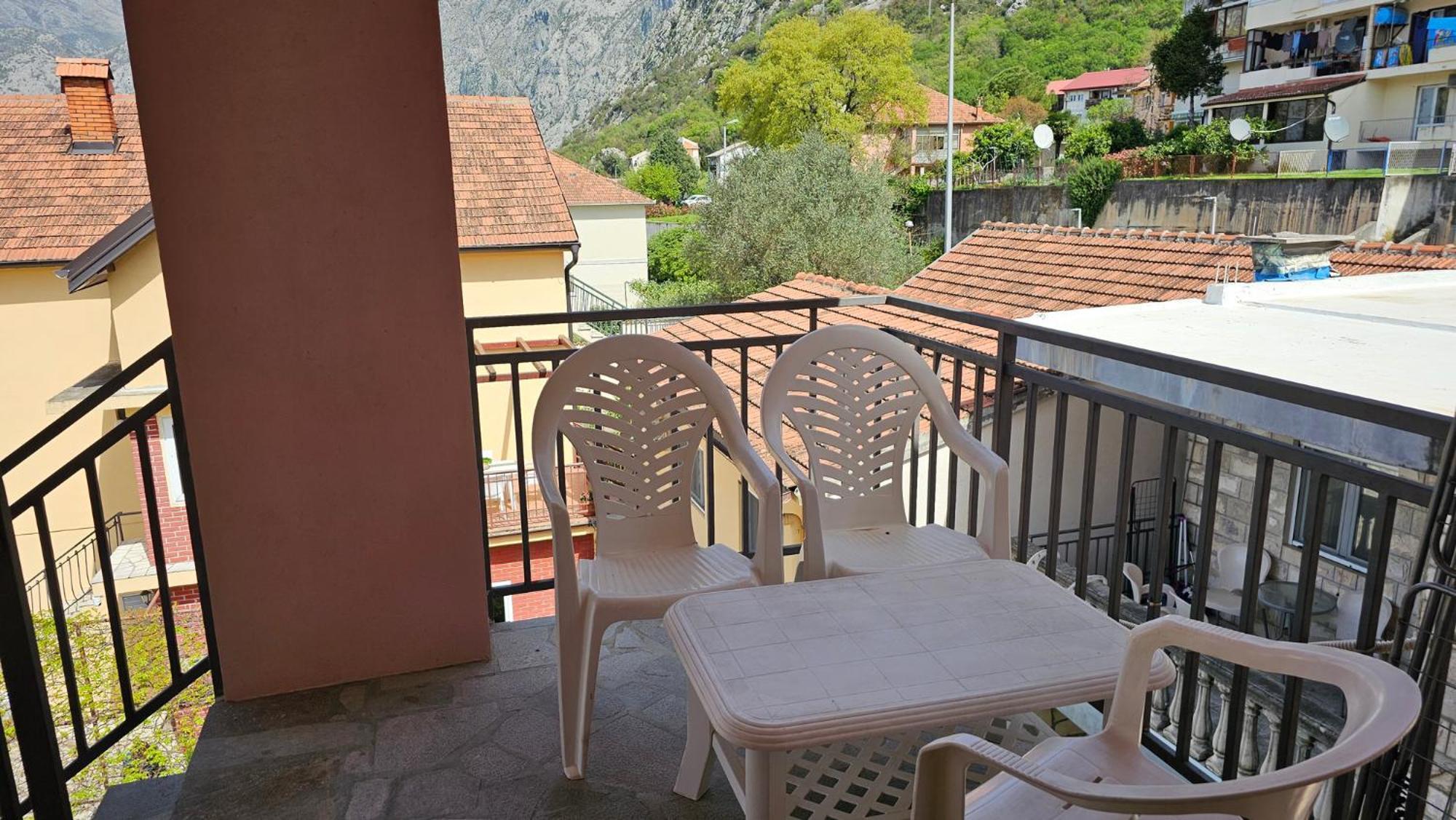 Modern Seaside Escape - Stunning Sea View - Private & Stylish Apartment Kotor Exterior foto