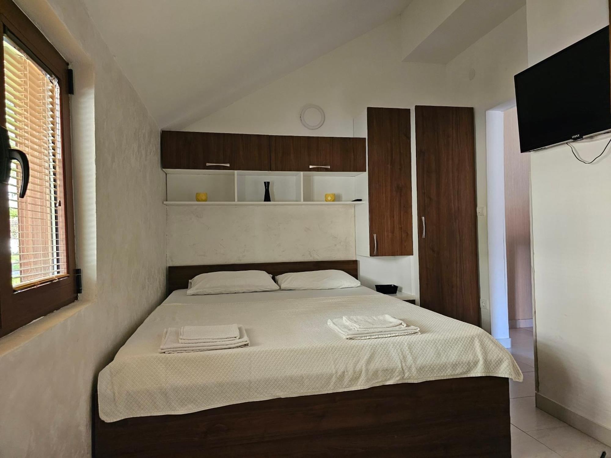 Modern Seaside Escape - Stunning Sea View - Private & Stylish Apartment Kotor Exterior foto