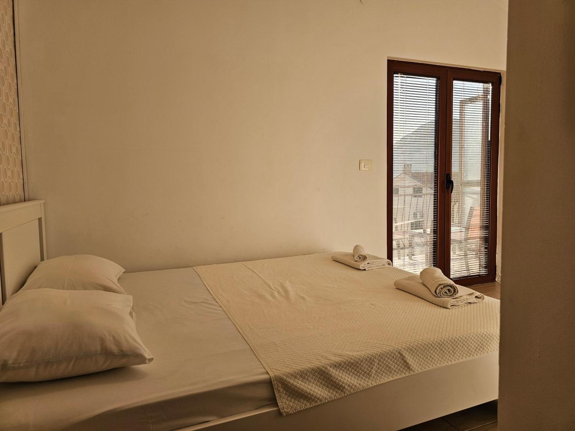 Modern Seaside Escape - Stunning Sea View - Private & Stylish Apartment Kotor Exterior foto