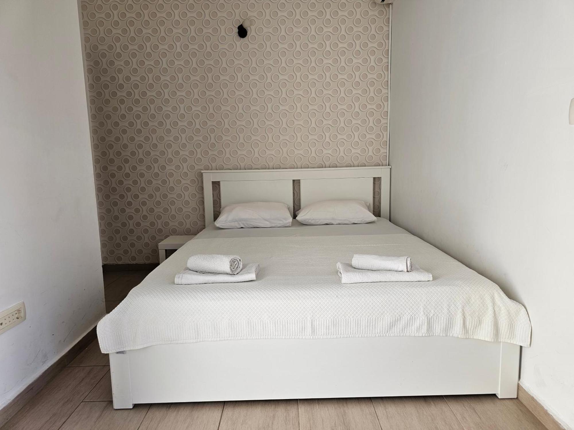 Modern Seaside Escape - Stunning Sea View - Private & Stylish Apartment Kotor Exterior foto
