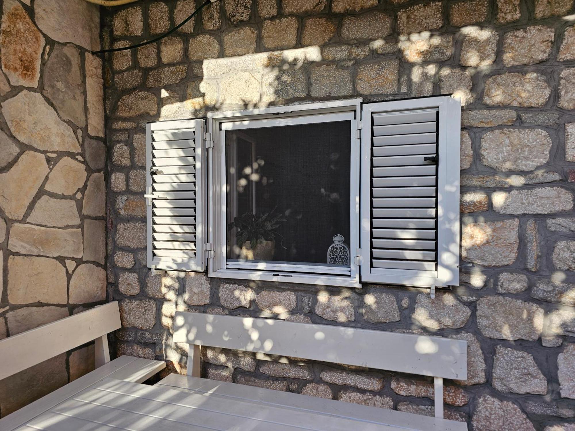 Modern Seaside Escape - Stunning Sea View - Private & Stylish Apartment Kotor Exterior foto